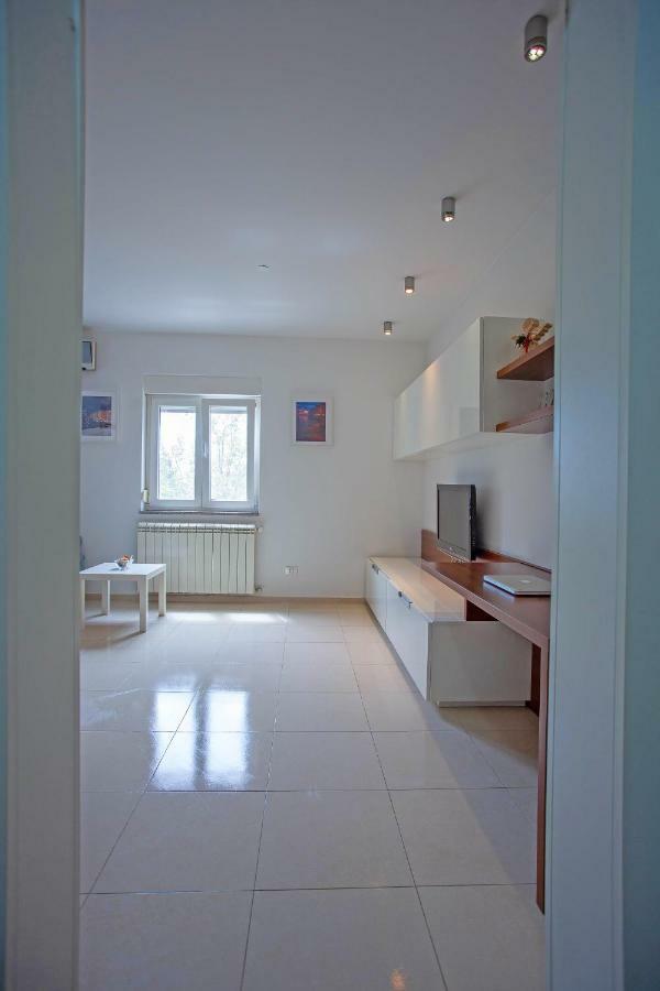 Maximus Apartment Rovinj Exterior photo